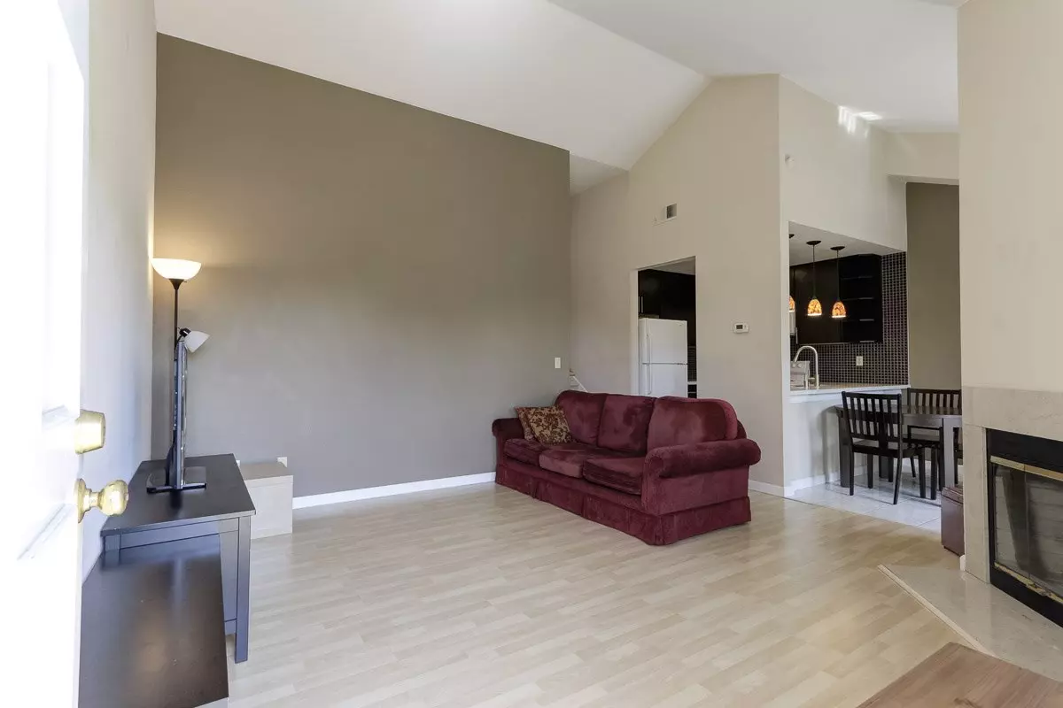 2021 Flickinger Way, San Jose, CA 95131 photo 3