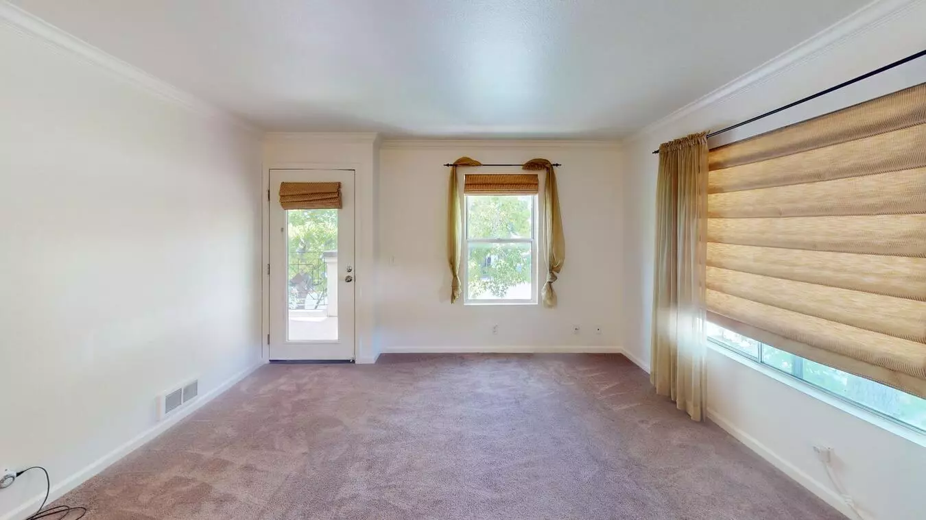 604 Maestro Ct photo 4