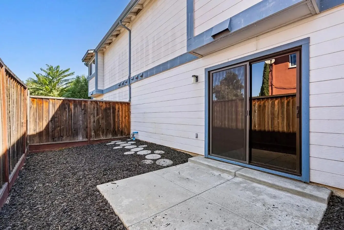 Modern 1br Condo With Private Patio In San Jose photo 2