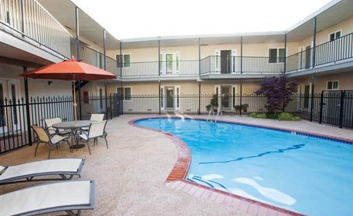 Villa Ranchero Apartments photo 3