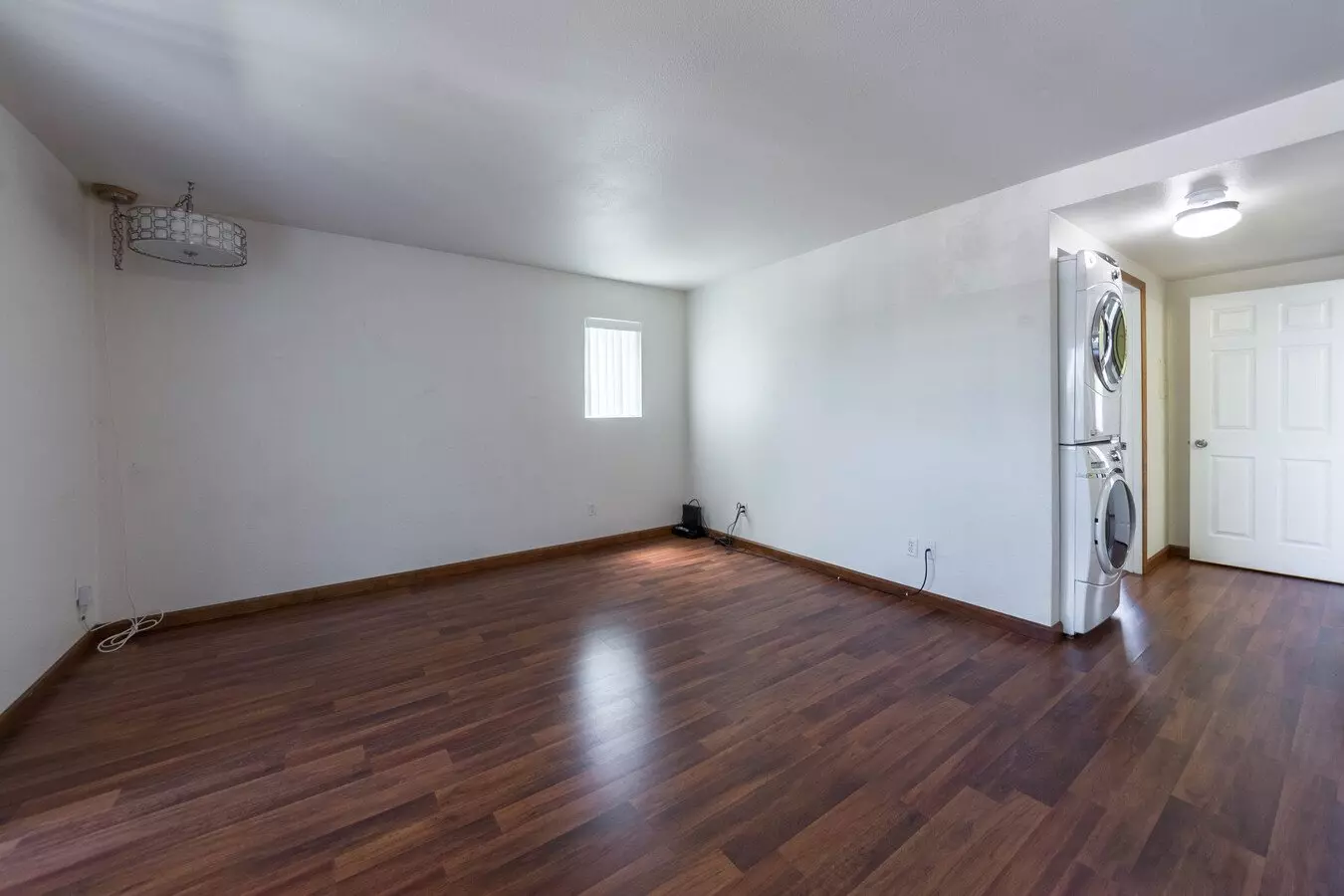2014 Castlebury Dr photo 5