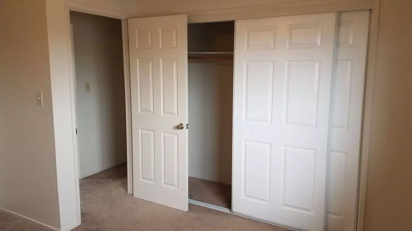 Royale Apartments photo 4