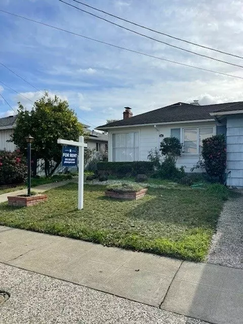 883 Kenyon Ave photo 3