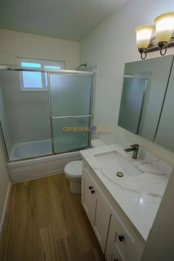 Bancroft Avenue, 414 photo 4