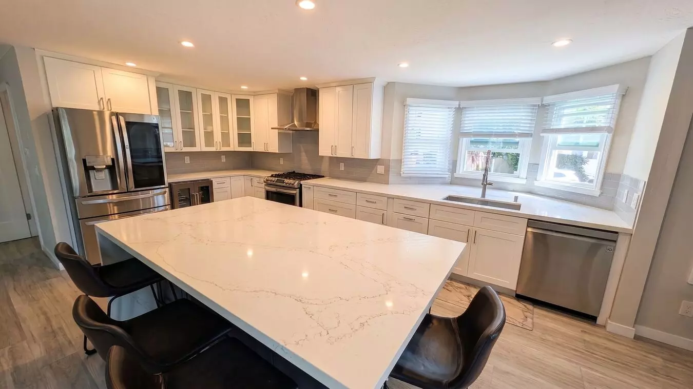 505 Lewis Ave San Leandro, CA 94577 photo 2