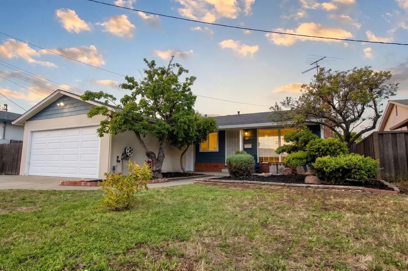 3BR/2BA Single Family House on Lawndale Ave · San Leandro