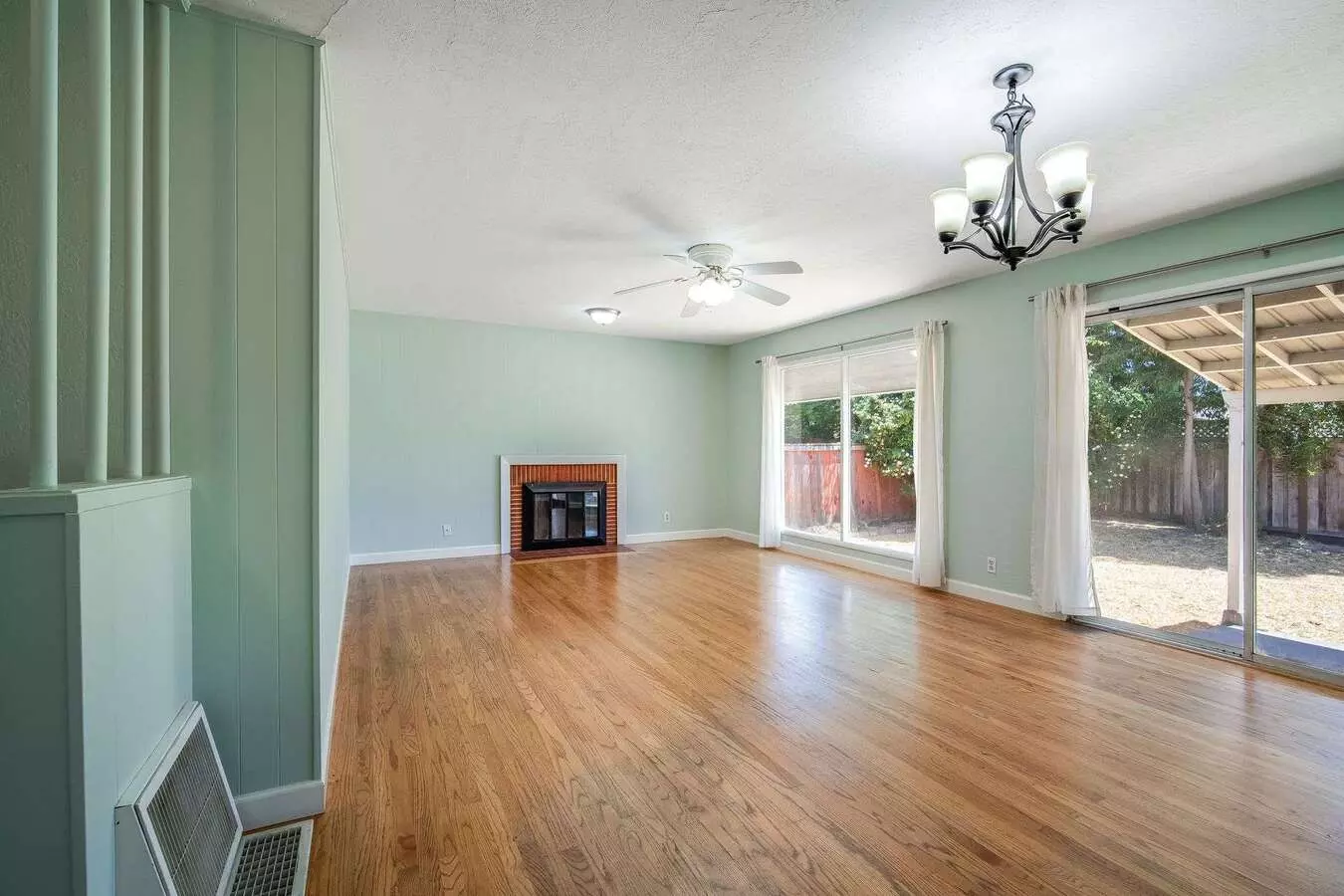 1280 Cumberland Ave photo 4