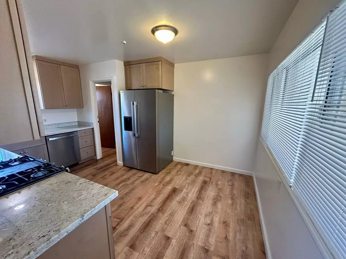 Completely Updated Washington Manor House! photo 5