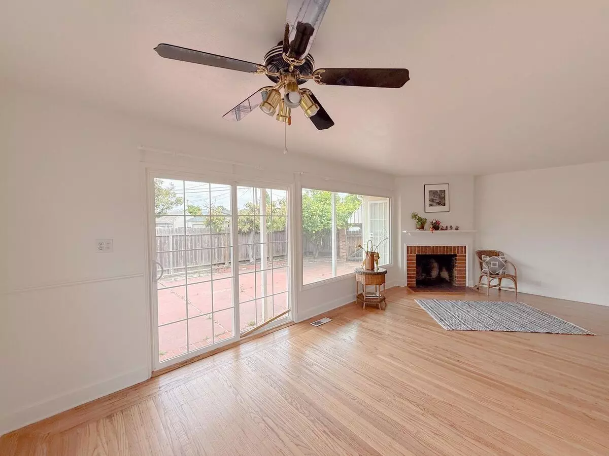 Corner Lot 3 Bedroom 1 Bath Single Family Home In San Leandro photo 2