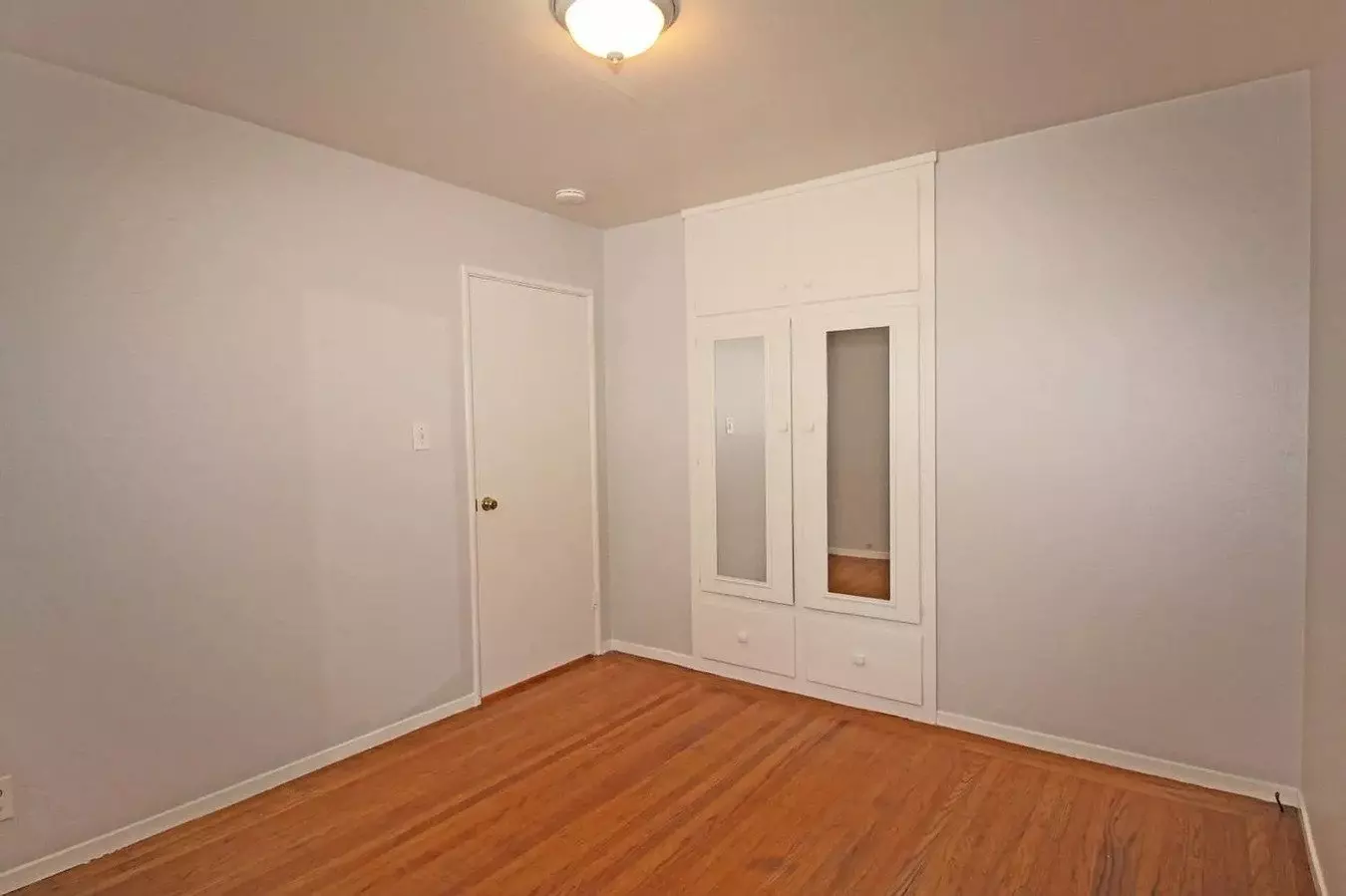 Updated Three Bedroom Gem With Gorgeous Hardwood Floors photo 5