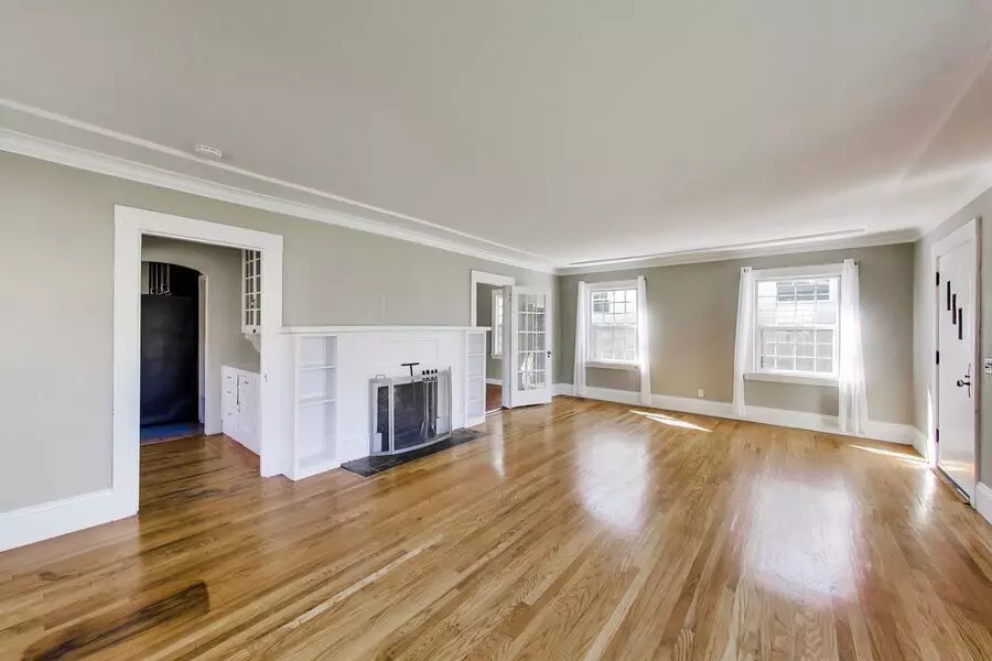 150 16th Ave photo 5