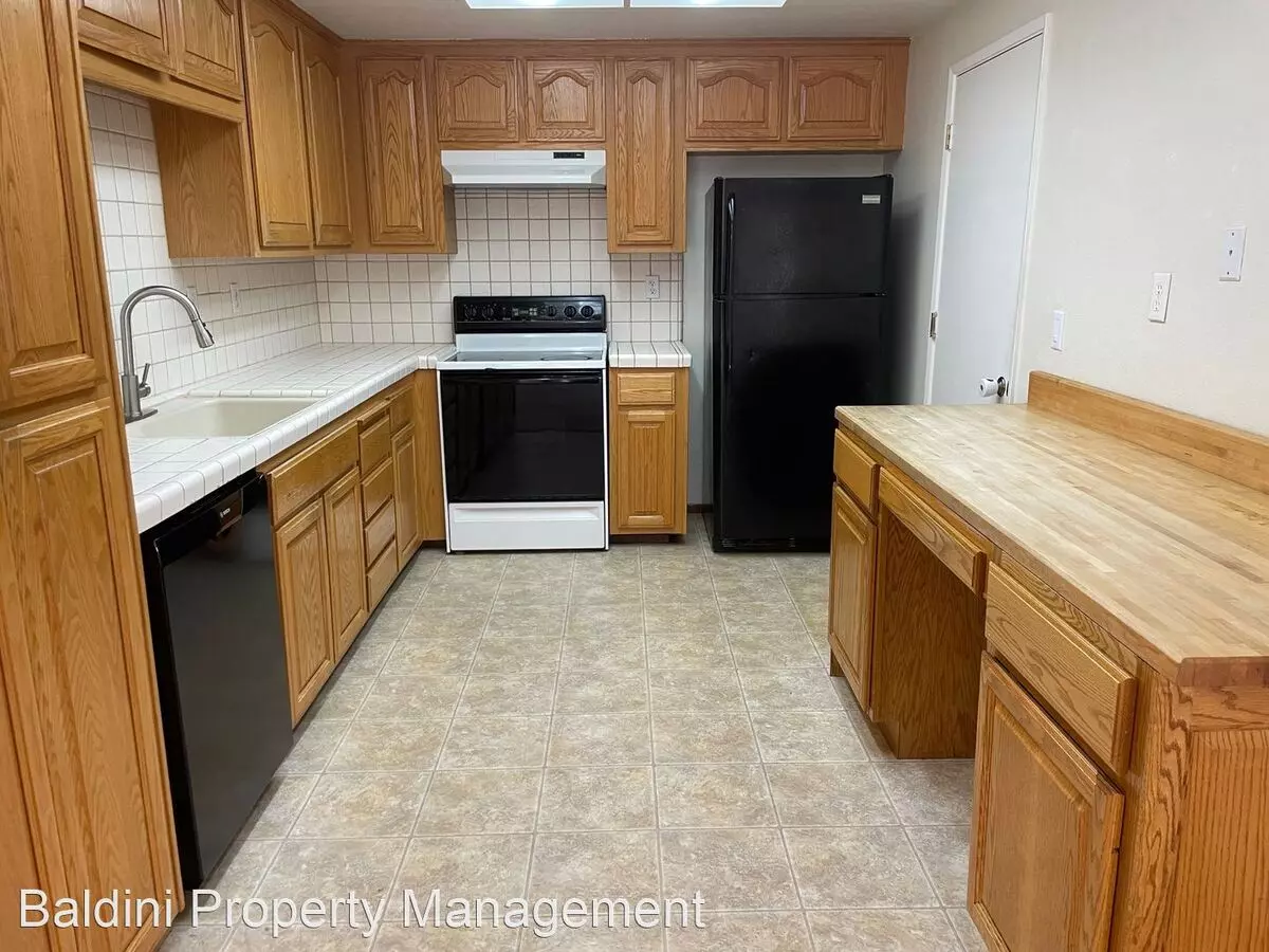 2148 Meadow View Place, San Mateo, CA 94401 photo 2