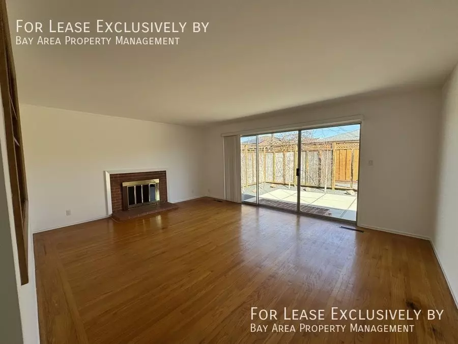 2247 Salisbury Way, San Mateo, CA 94403 photo 4