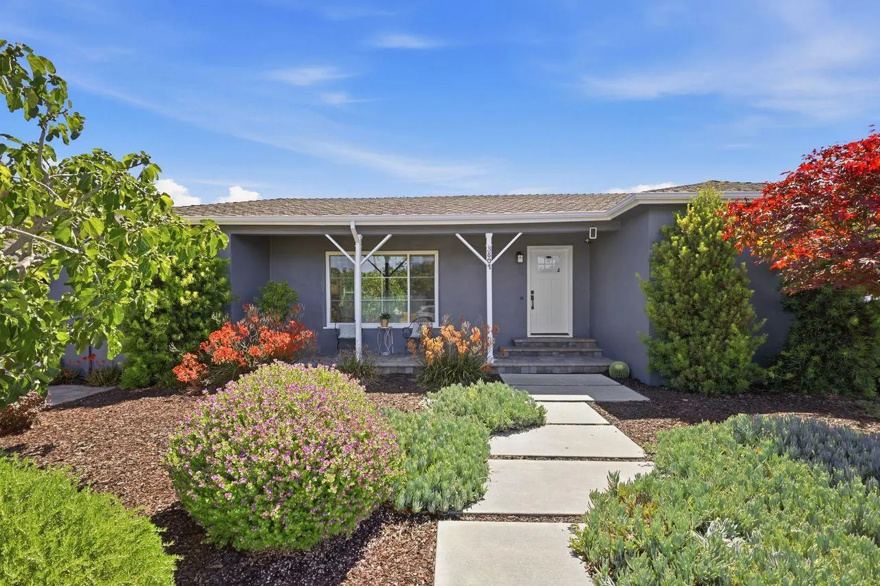 3801 Orinda Dr photo 4