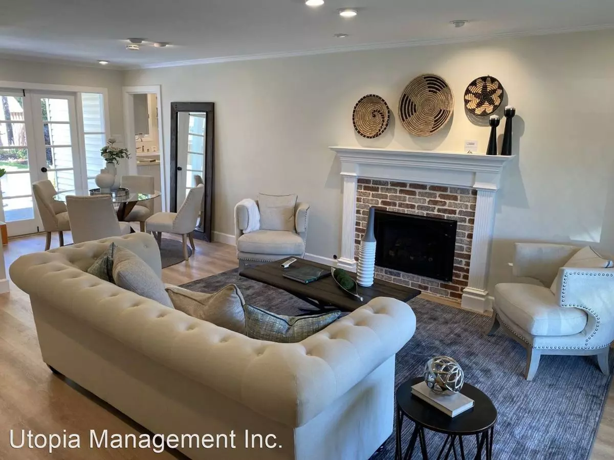 Lovely 3 Bedroom, 1 Bath Home photo 3