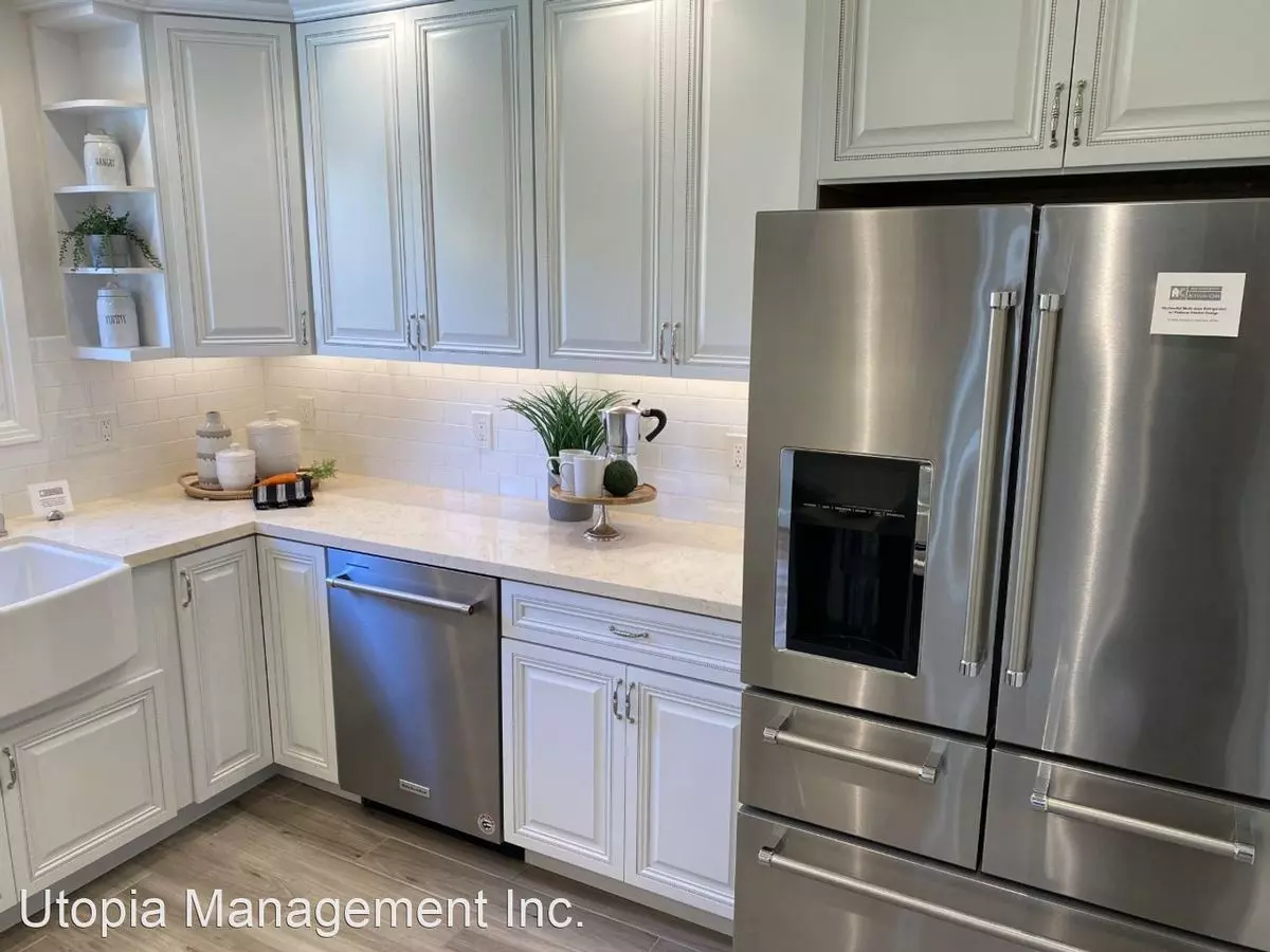Lovely 3 Bedroom, 1 Bath Home photo 5