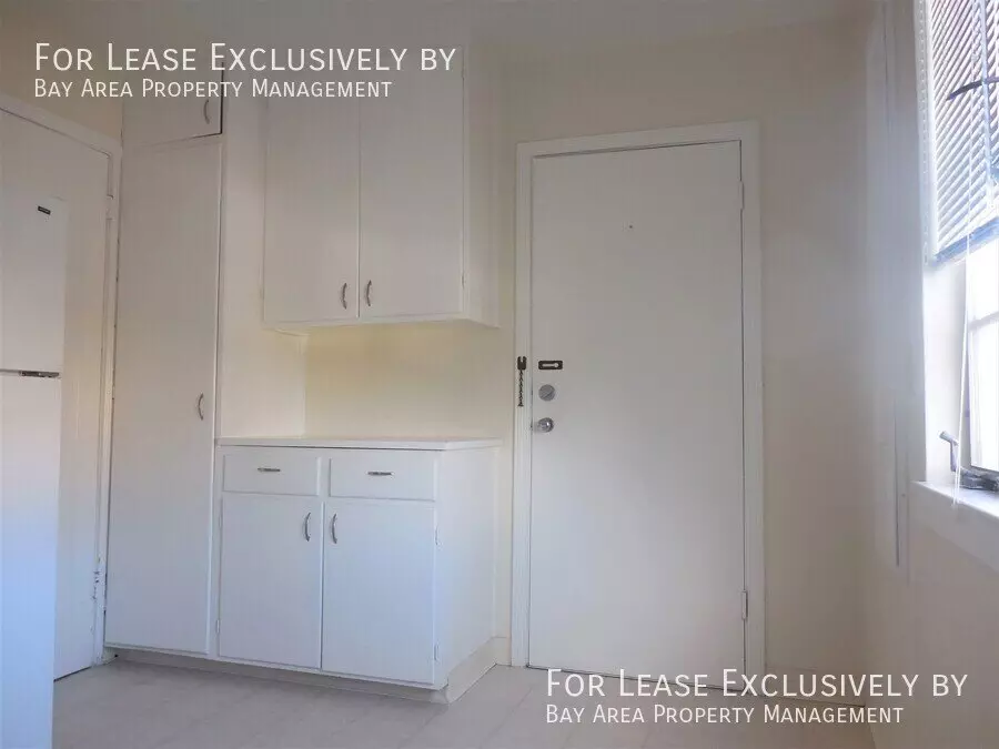 5 Aragon Boulevard, San Mateo, CA 94402 photo 2