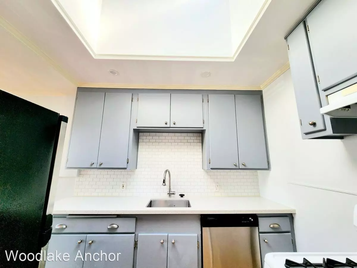 873 Woodside Way, San Mateo, CA 94401 photo 2