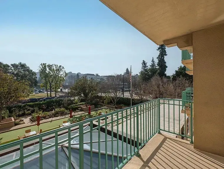 Beautiful 60+ Retirement Community With First Class Amenities.