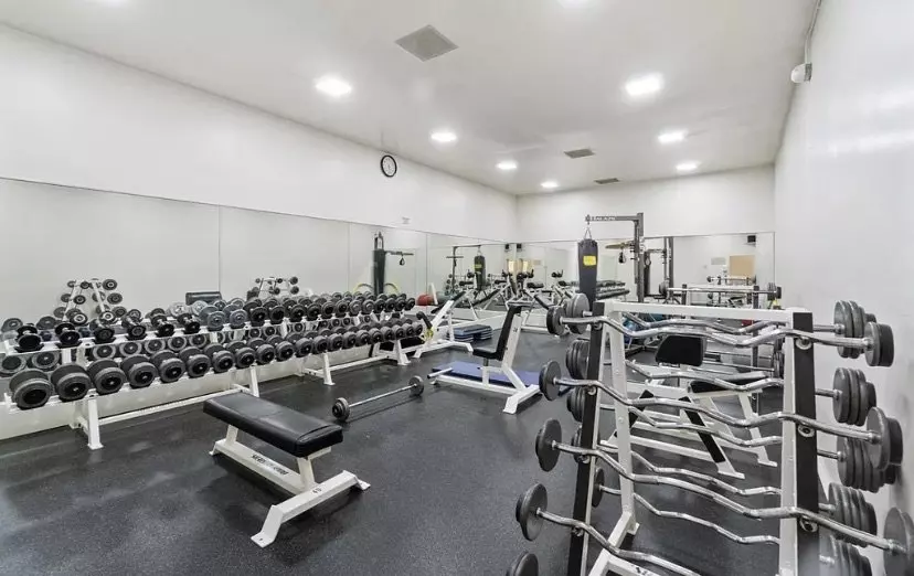 800 N Delaware St San Mateo, CA 94401 photo 2