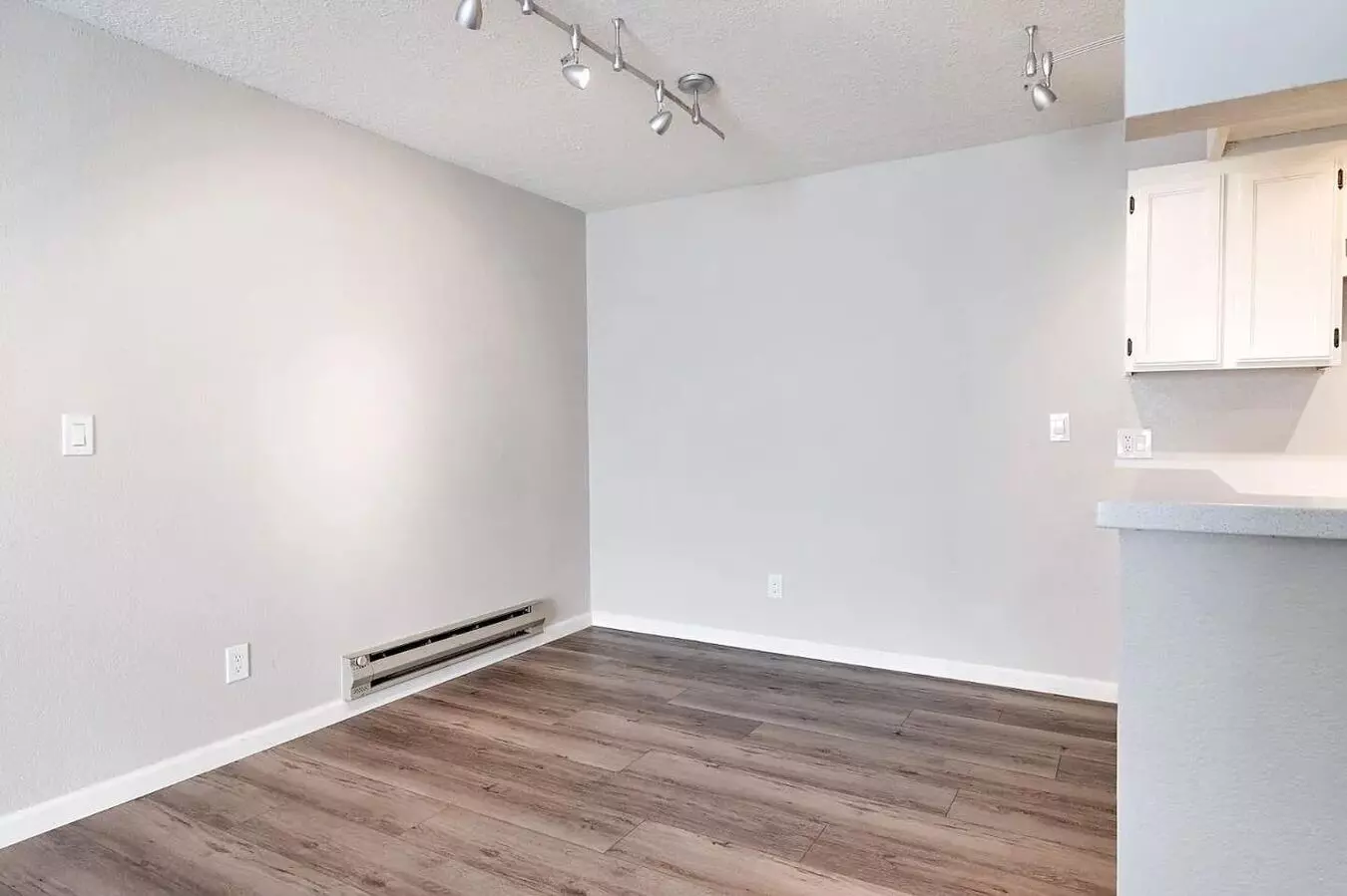 Seeking Comfortable, Turnkey Living photo 2