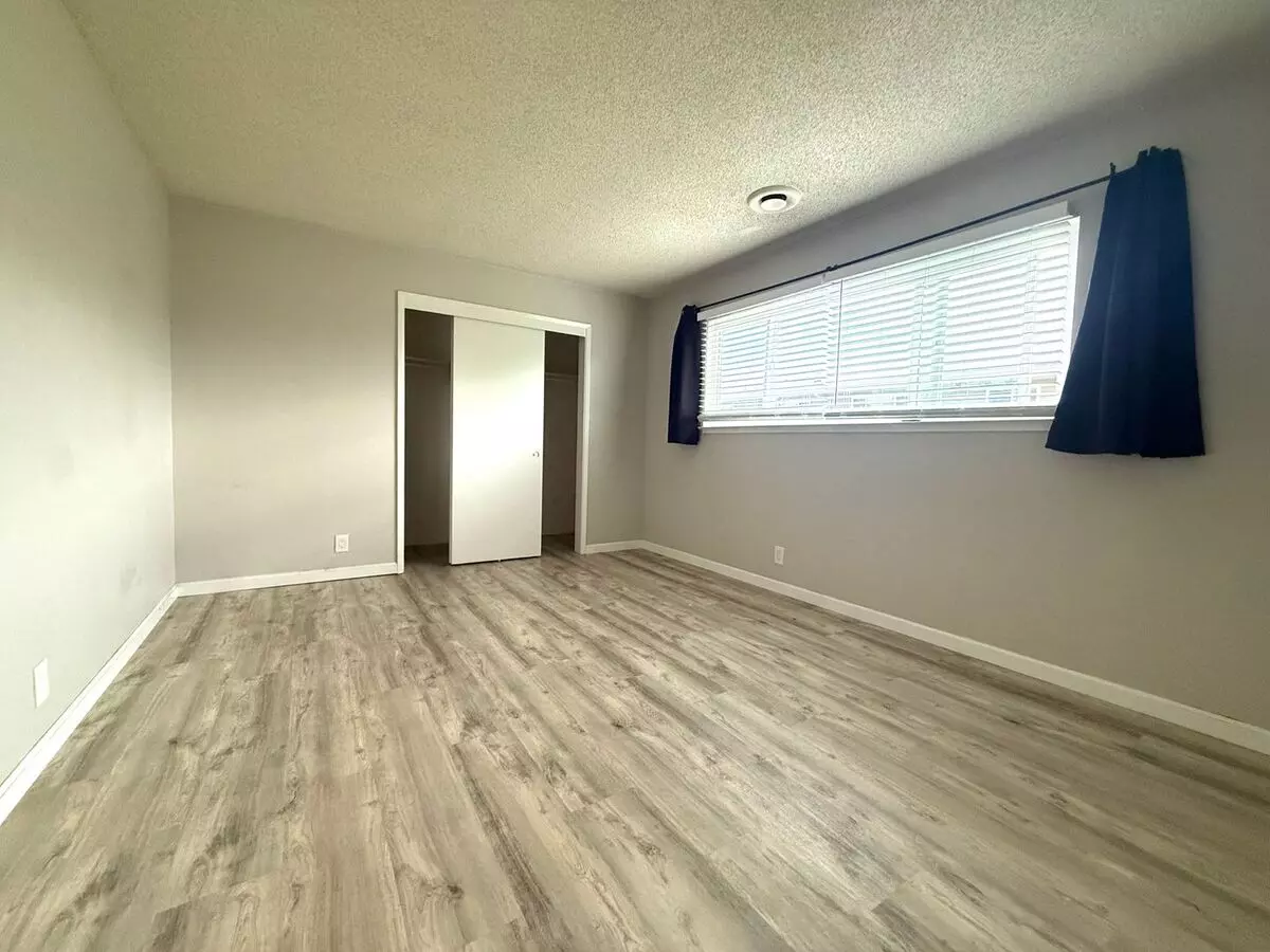 2660 Flores Street, San Mateo, CA 94403 photo 5