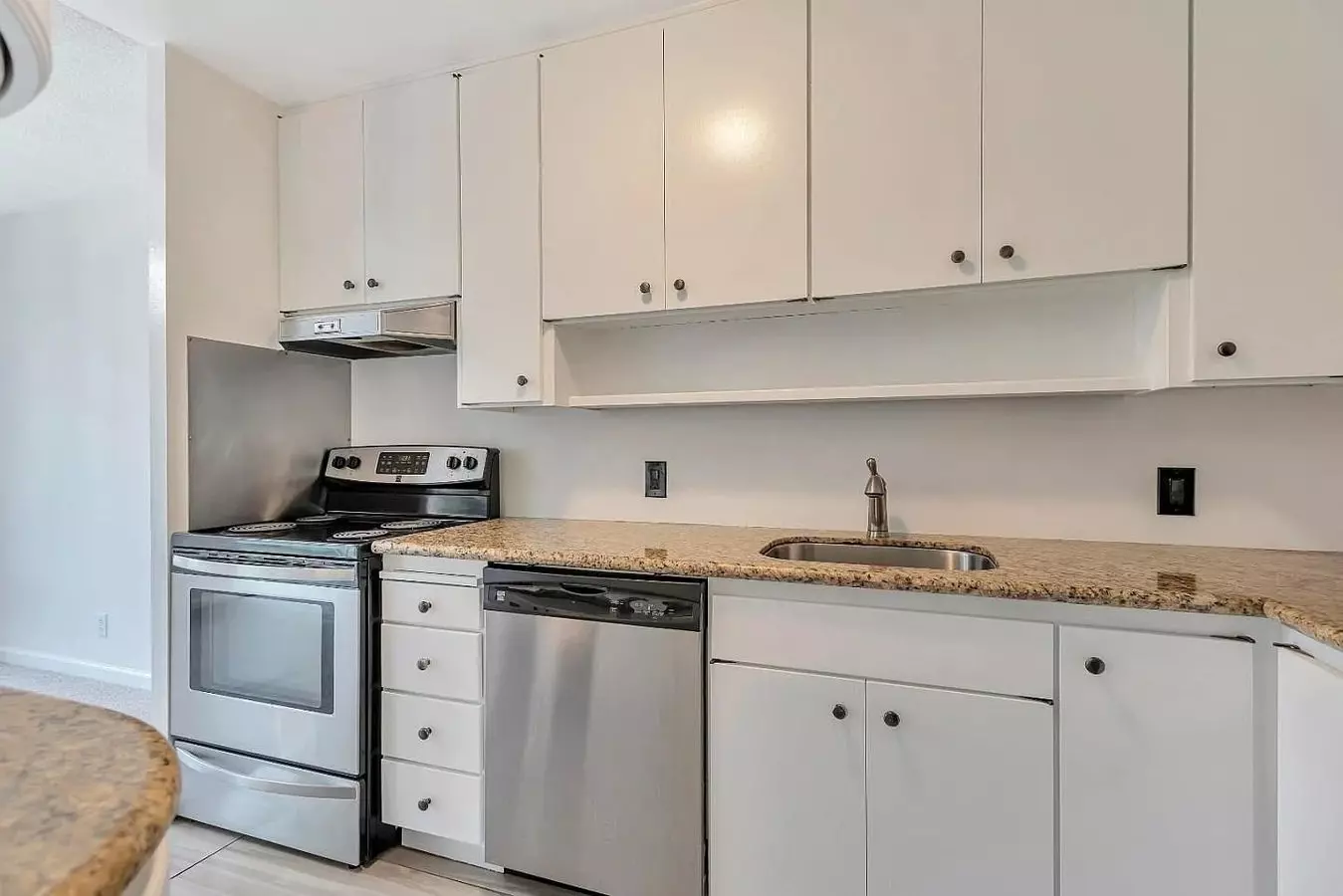 San Mateo Condo Features 1 Bedroom, 1 Bathroom photo 5