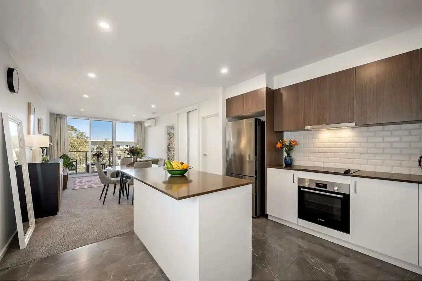 1 Bedroom/ Condominium photo 5