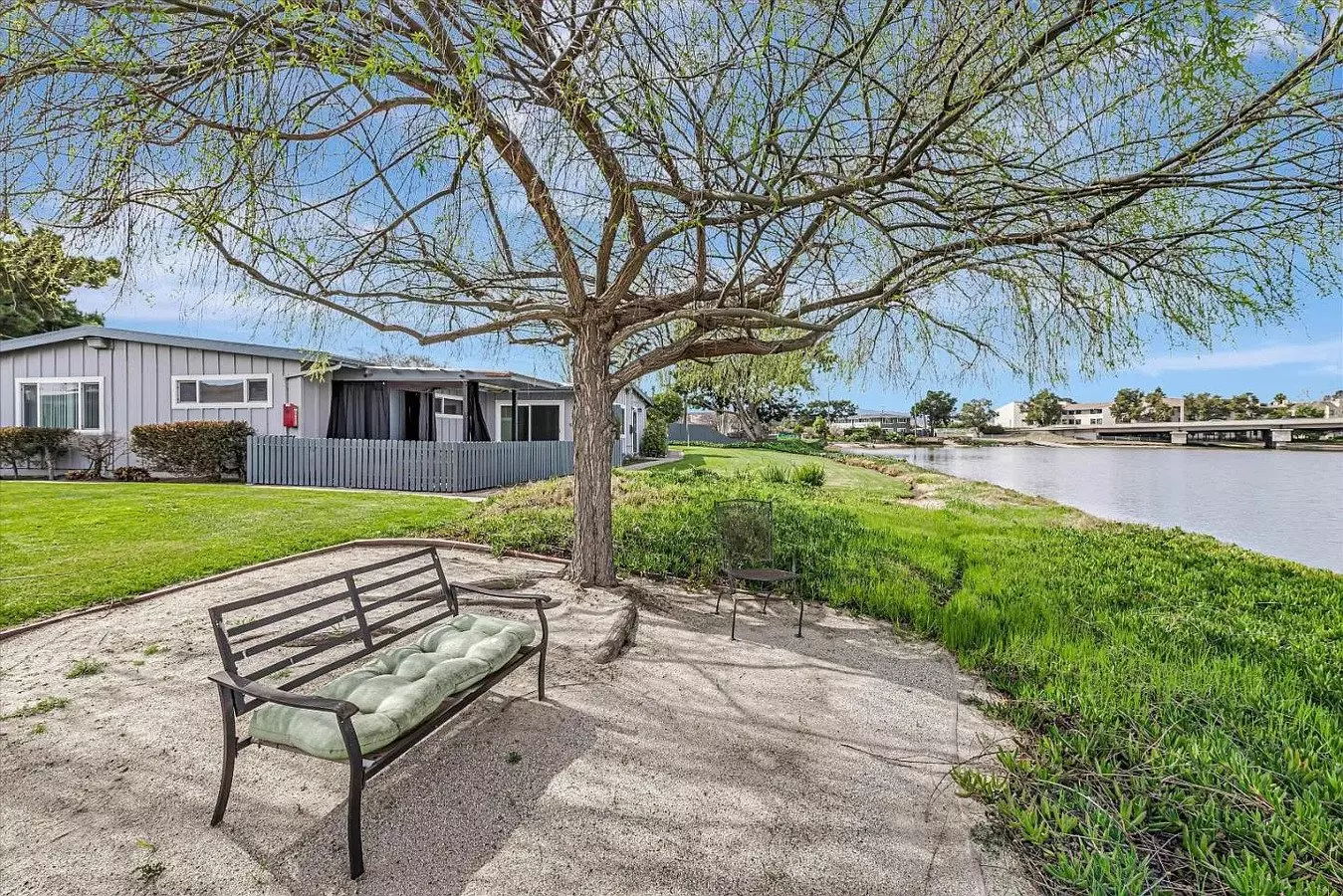 Your Own Private Waterfront Retreat photo 5