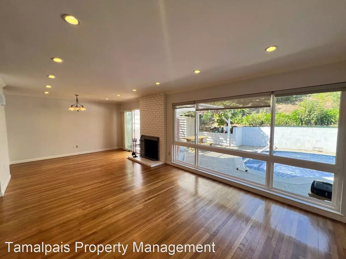 1907 Las Gallinas Avenue, San Rafael, CA 94903 photo 2