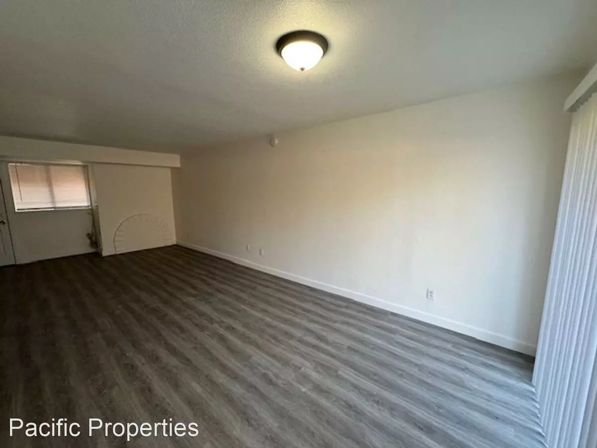 28 Grande Paseo, San Rafael, CA 94903 photo 5