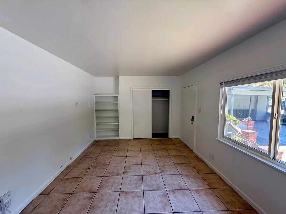 406 Woodland Ave San Rafael, CA 94901 photo 4