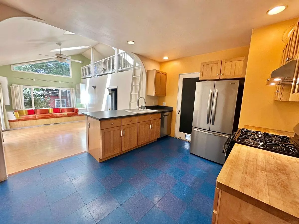 Lovely 3bd+/2ba Home In San Rafael photo 3