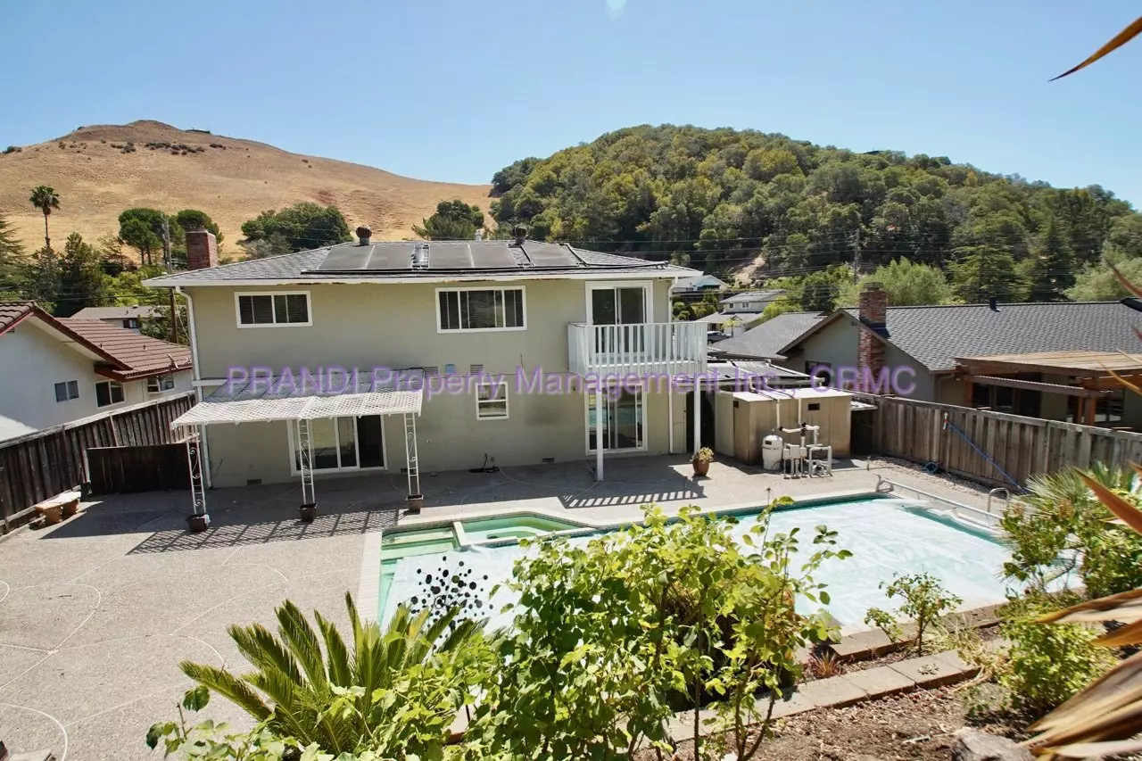 1737 Las Gallinas Avenue, San Rafael, CA 94903 photo 4