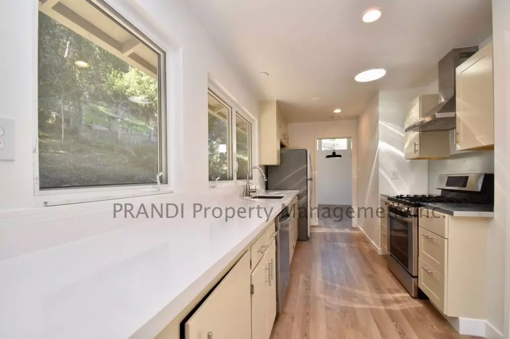 239 Coleman Drive, San Rafael, CA 94901 photo 4