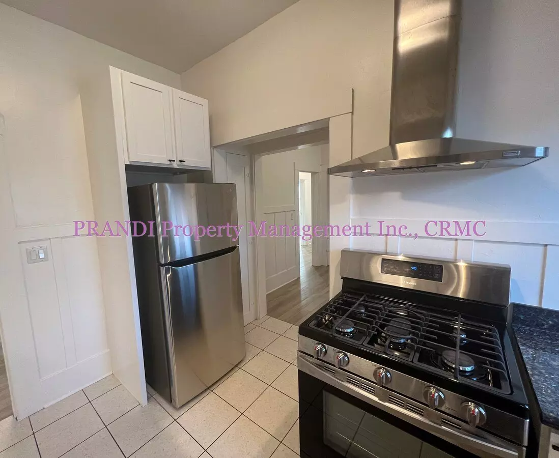 8 G Street, San Rafael, CA 94901 photo 3