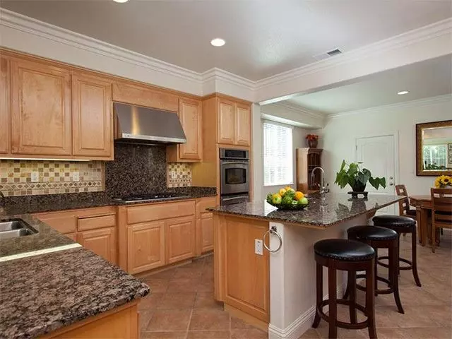 2506 Craneford Way, San Ramon, CA 94582 photo 5