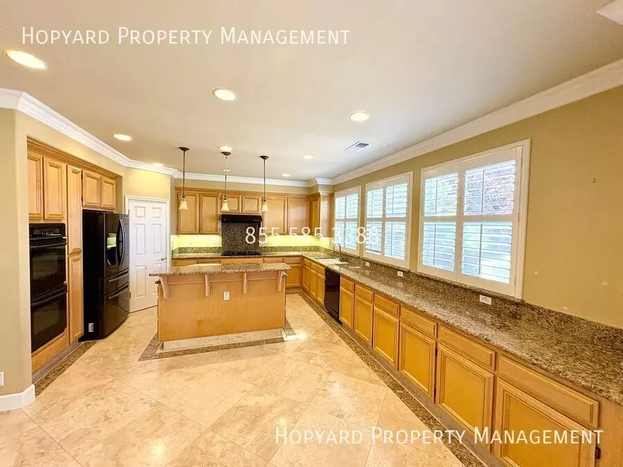 9619 Velvetleaf Circle, San Ramon, CA 94582 photo 2
