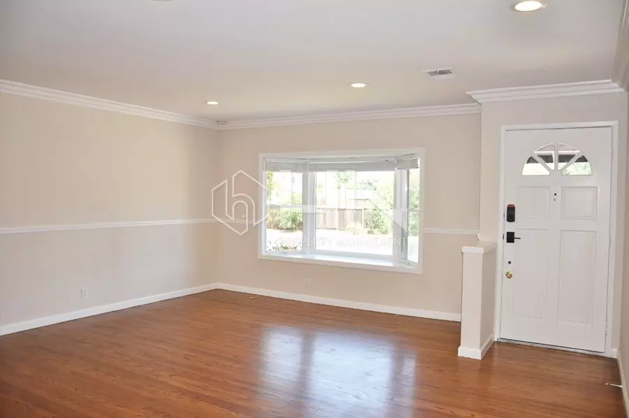 9723 Davona Drive, San Ramon, CA 94583 photo 2