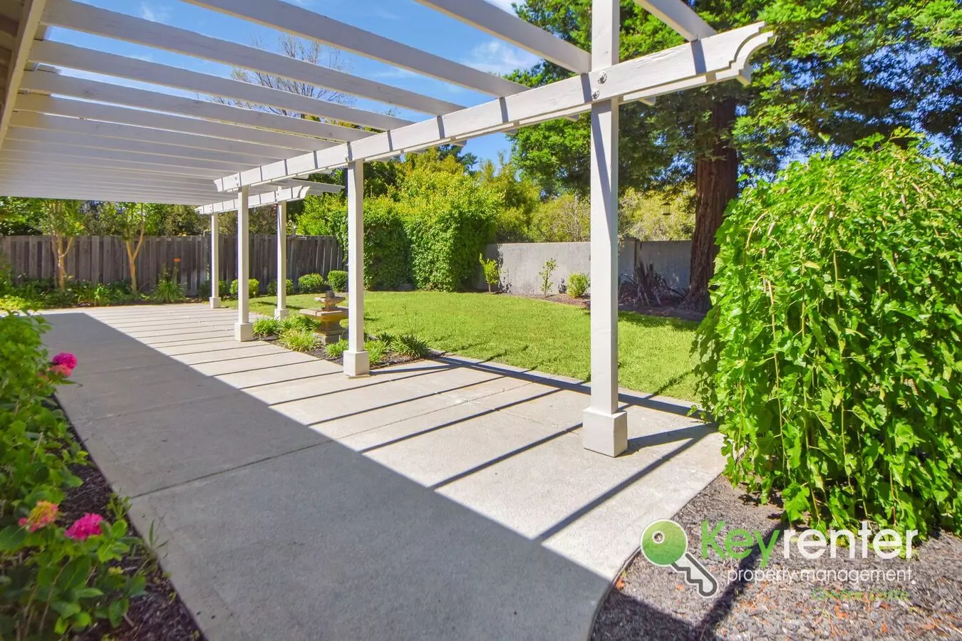 Beautiful 4 Bed / 3 Bath Bollinger Hills Home With Gorgeous Remodeled Kitchen! photo 5