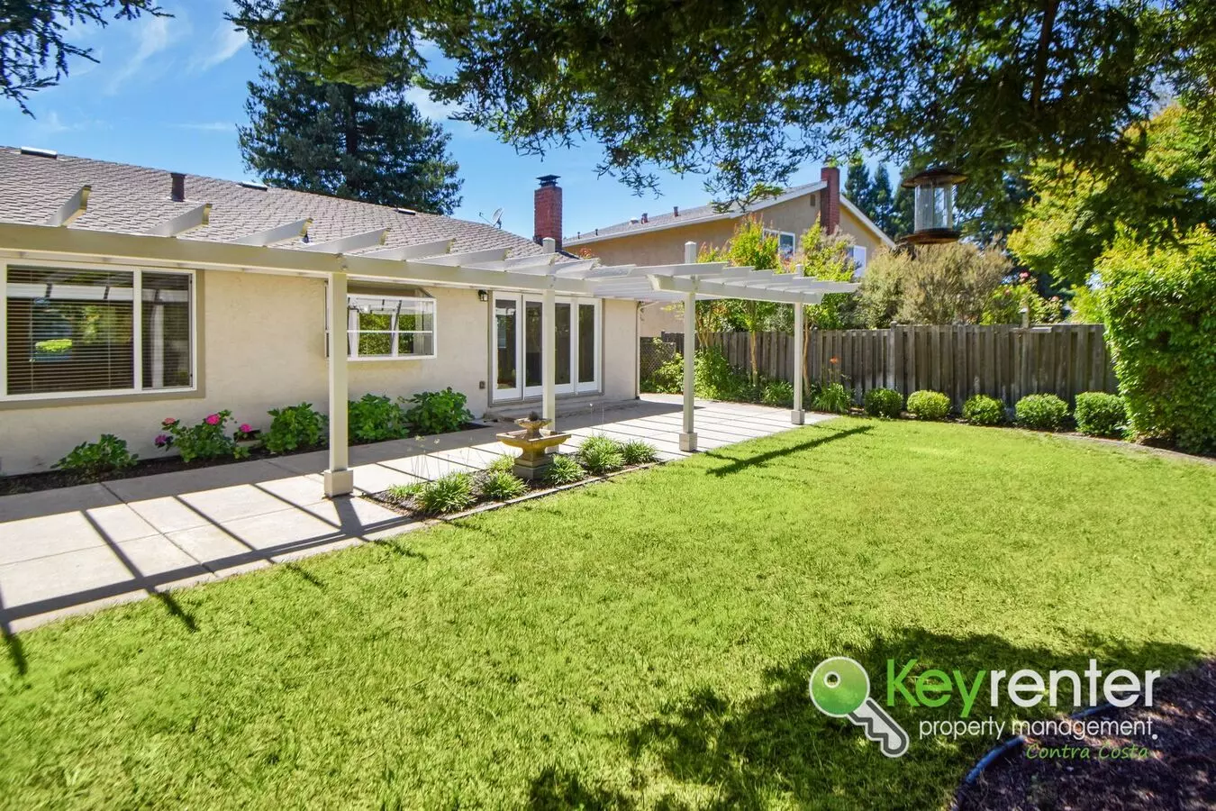 Beautiful 4 Bed / 3 Bath Bollinger Hills Home With Gorgeous Remodeled Kitchen! photo 3
