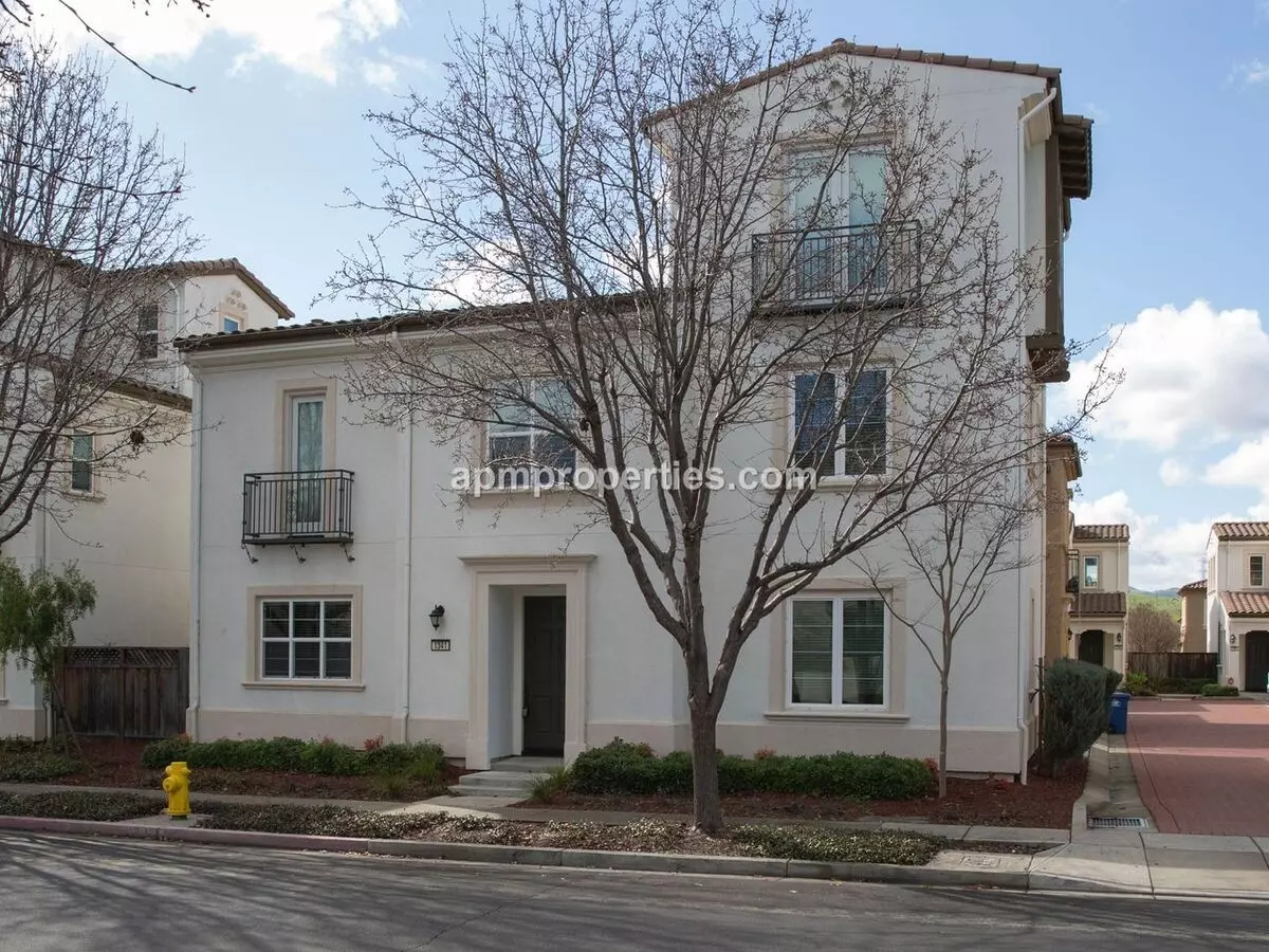 1333 Bayberry View Lane, San Ramon, CA 94582 photo 2
