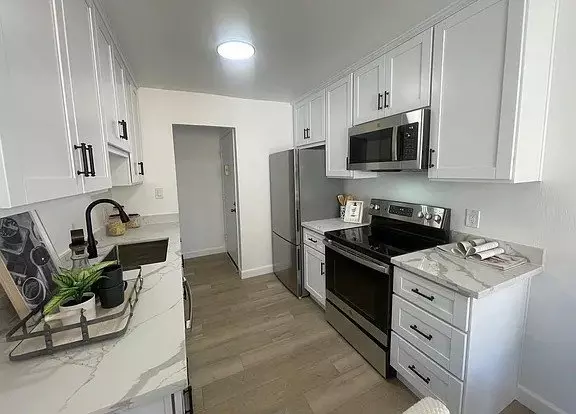 8975 Alcosta Blvd Apt 116 photo 3
