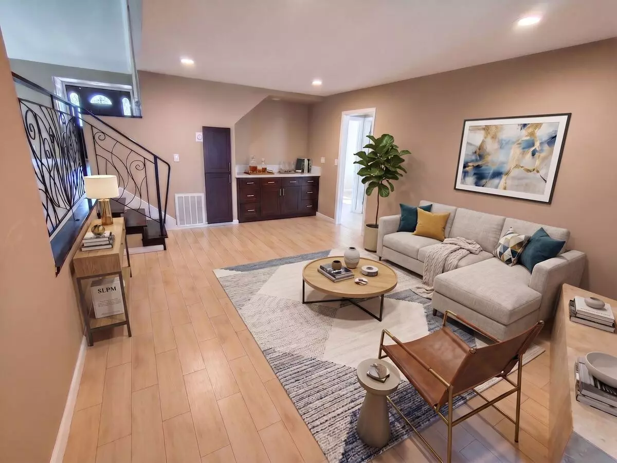 Stunning Tudor Home In San Ramon's Twin Creeks Hills photo 5