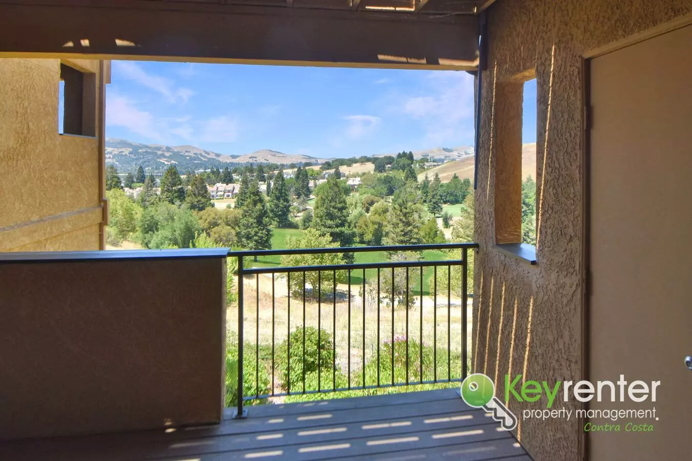 Views And More Views! Beautiful 1 Bedroom Condo Within Gated Community photo 4