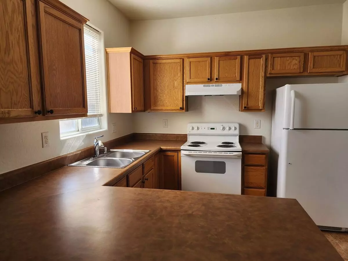 2300 E Magma Rd San Tan Valley, AZ 85143 photo 5