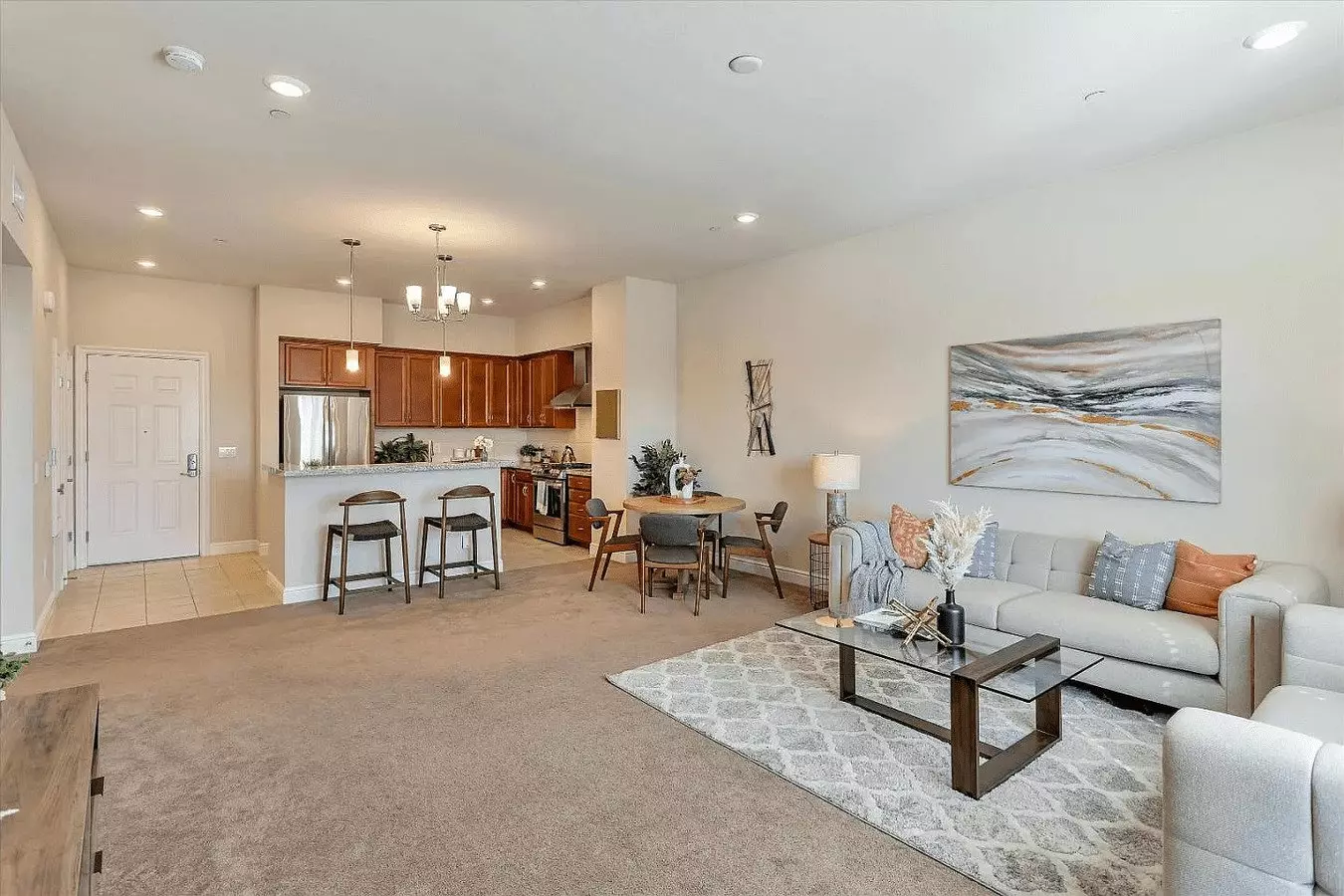1368 El Camino Real Ste 303 photo 2