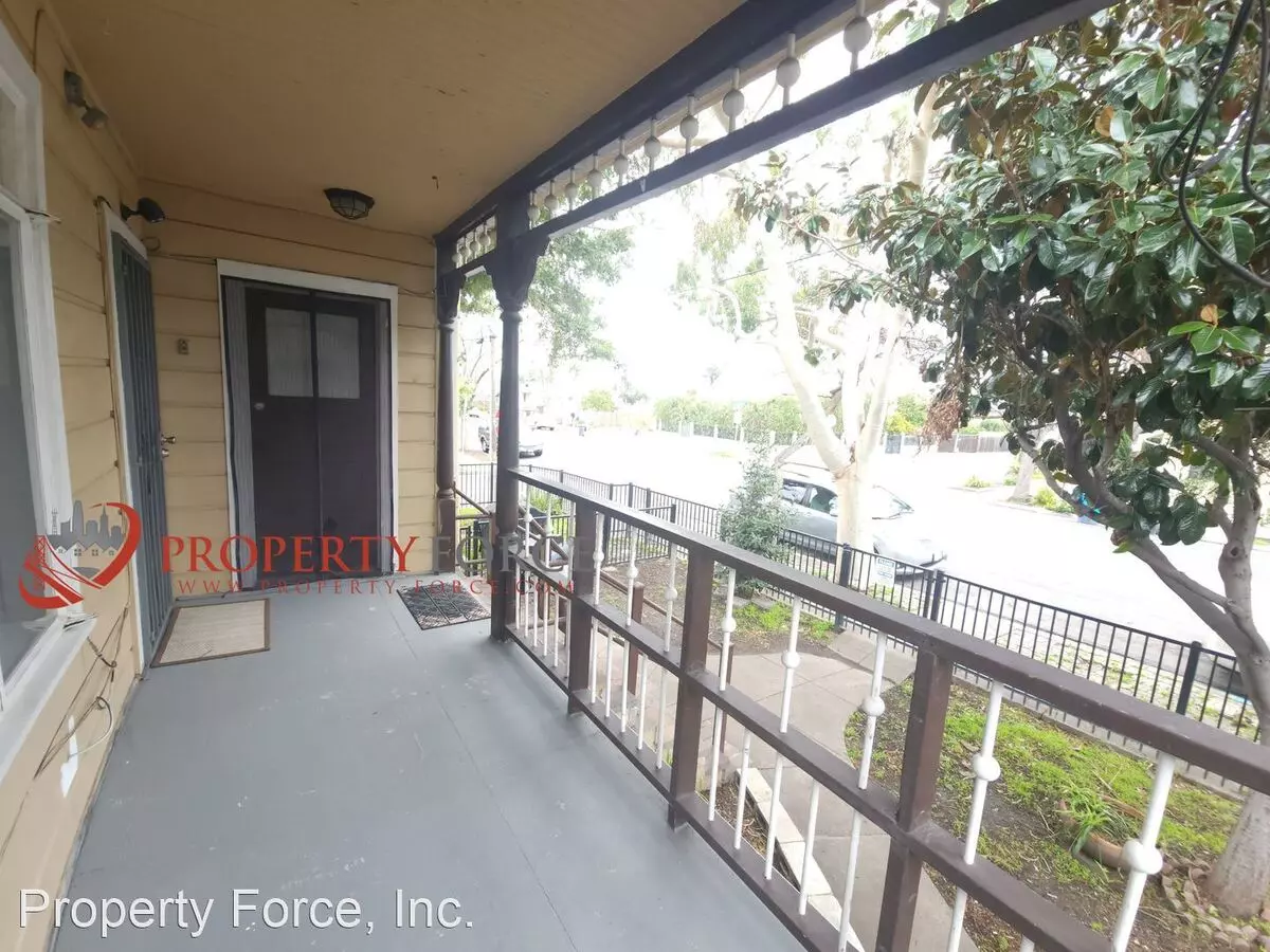 1590 Jackson St photo 5