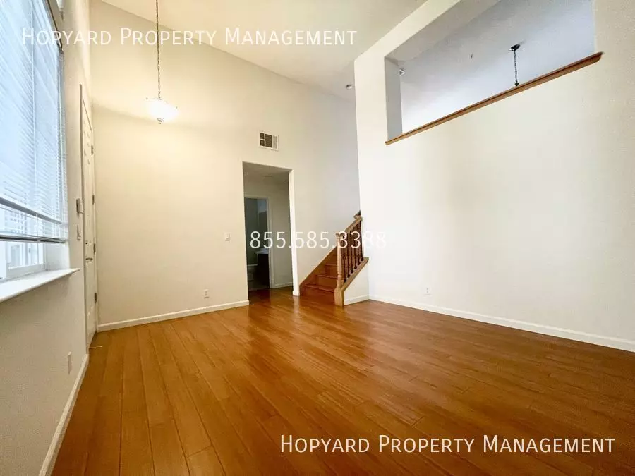 2057 Garzoni Place, Santa Clara, CA 95054 photo 5