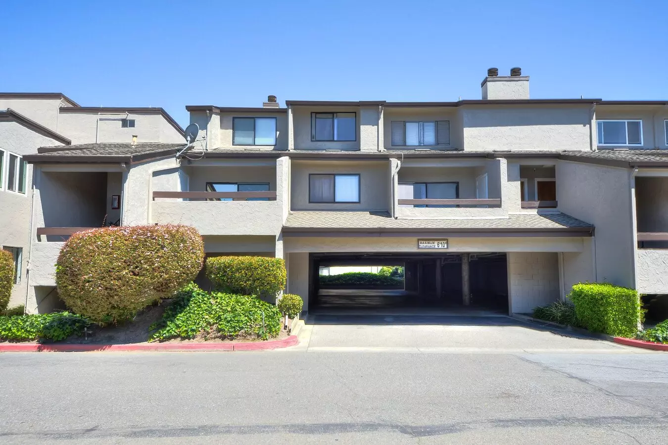 2201 The Alameda, Santa Clara, CA 95050 photo 3